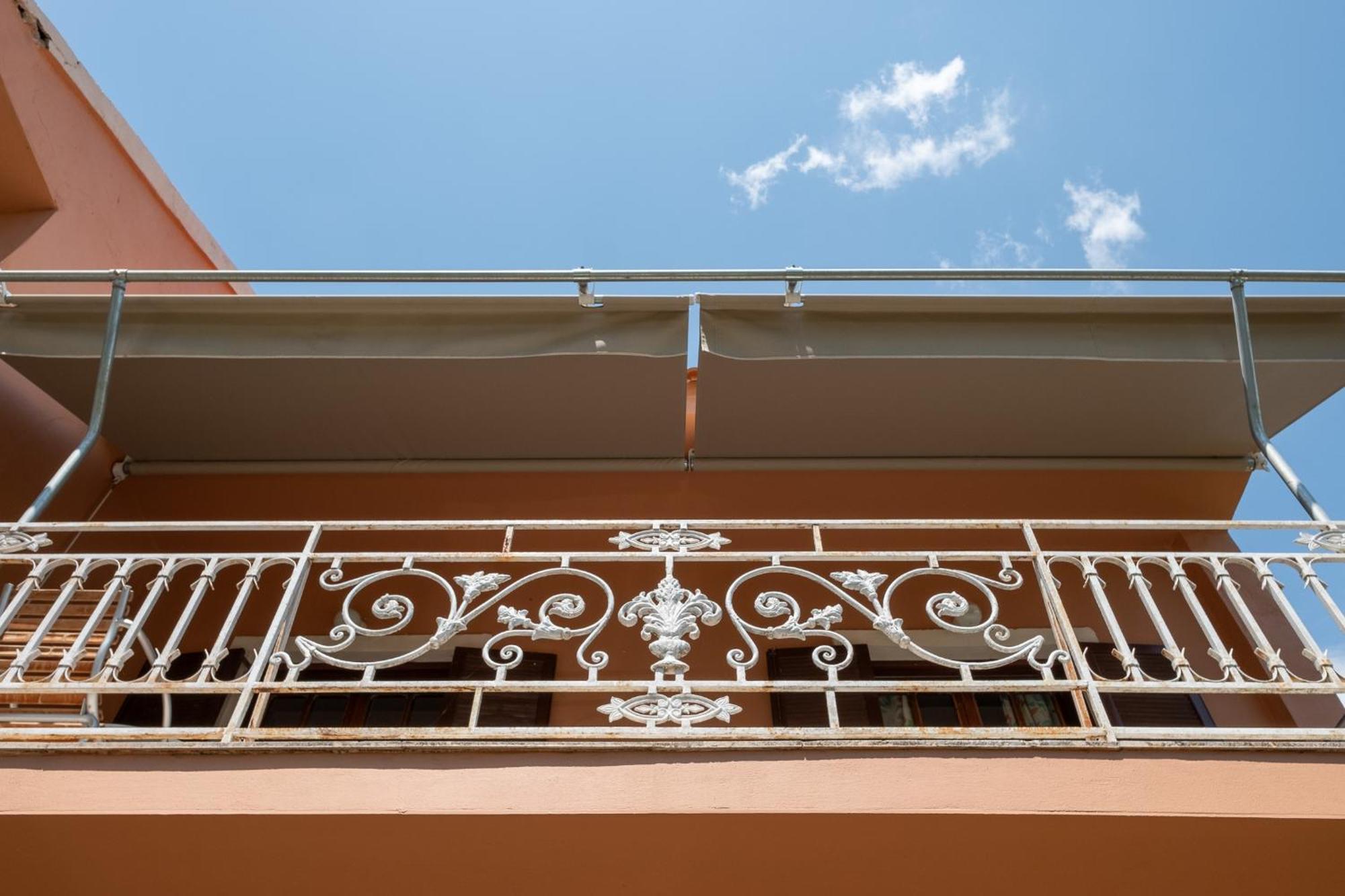 Kokkini Peach House Apartment Kokkinion Bagian luar foto